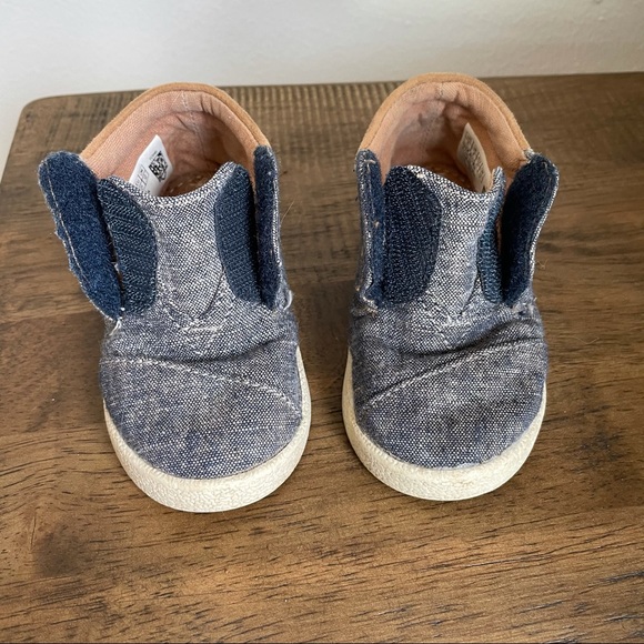 Tiny Toms Toddler Sneakers - Picture 5 of 7